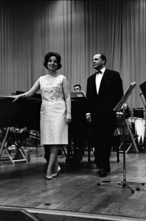 Donaueschingen: Donaueschinger Musiktage; Stadthalle; Eva Maria Rogner, Pierre Boulez