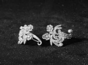 Ring mit floralen Motiv