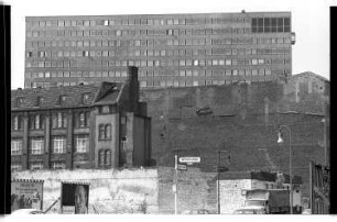 Kleinbildnegativ: Anhalter Straße, 1976
