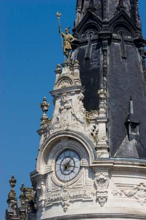 Frankreich. Bourgogne. Yonne. Sens. Rathaus Turm