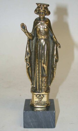 Heilige Barbara mit Krone und Turm