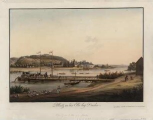 Ansicht von Pillnitz an der Elbe mit Elbfähre, kolor. Konturenstich, um 1810 : Pillnitz an der Elbe bei Dresden. - Dresden : Morasch , [ca. 1810]. - 1 Kunstblatt : color. Stich ; 49 x 35 cm