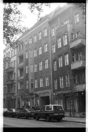 Kleinbildnegativ: Gneisenaustr. 41, 1983