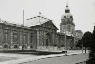 Darmstadt, Hessisches Landesmuseum : Darmstadt. Landesmusem, Ernst-Ludwig-Platz. Haupteingangsseite