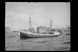 Salmo ex Gerda I-54 ex Margarethe-51 ex Nora (1903), G. Wolkau, Hamburg