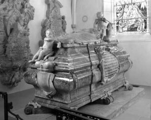 Grabmal der Elisabeth Ernestine Antonie von Sachsen-Meiningen