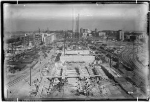 Blick von Bau Me 139 Ammonsulfatfabrik, Me 138 Gipsmüllerei, Me 139 Ammonsulfatfabrik, Me 140 Silo, Me 141 Gipslager