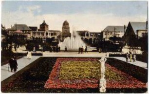 Blick vom Haupteingang nach dem Völkerschlachtdenkmal [Weltausstellung für Buchgewerbe und Graphik, Leipzig 1914 : Offizielle Ansichtskarte]