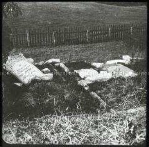Sieg über die russischen Truppen bei Tannenberg: Zerstörter Friedhof Gilgenburg
