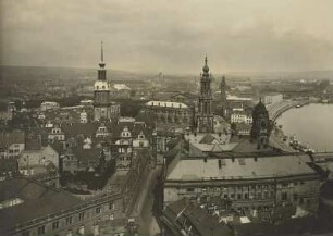 Dresden, Blick von der Frauenkirche auf Residenzschloss mit Stallhof, Hofkirche und Ständehaus