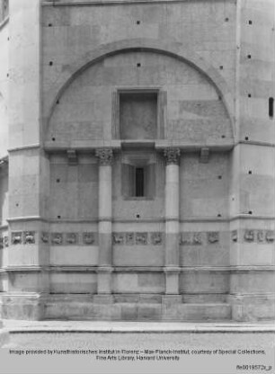 Baptisterium, Parma