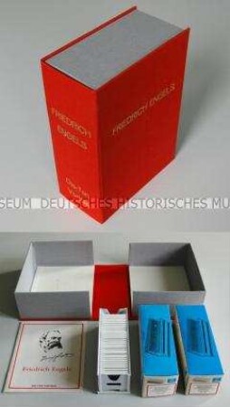Leinen-Kassette mit Dia-Ton-Vortrag über Friedrich Engels