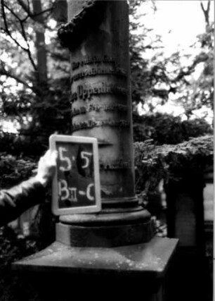 Grabstein B II C/5/5 (Detailaufnahme 4)