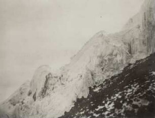 Chimborazo, Eiswände über der Nordnordwestloma, 5900 m