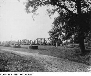 Eisenbahnbrücke