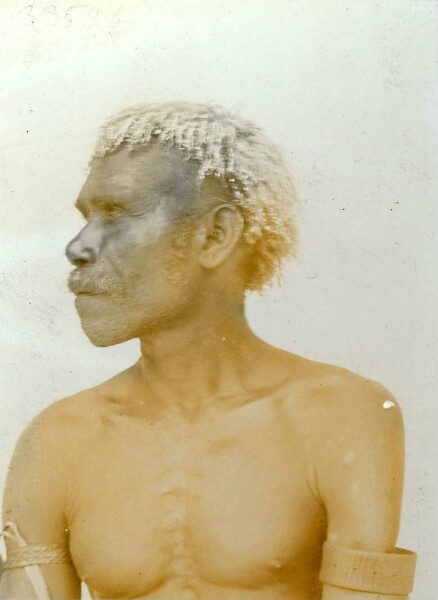 "Lipui, chief of Lendanud, Lamasong"