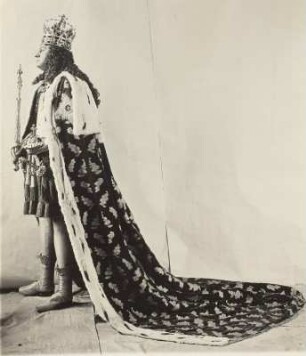 Figur Augusts des Starken im polnischen Krönungsornat von 1697