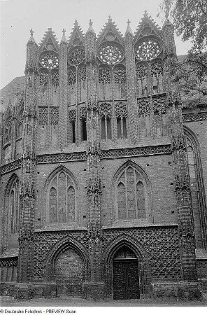 Brandenburg. Pfarrkirche St. Katharinen (1401/1434), Marienkapelle an der Nordseite
