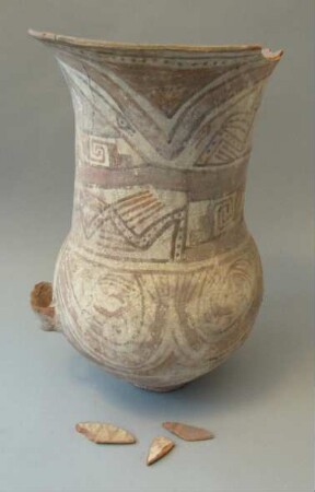 Urne mit Henkel