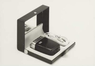 Braun Elektrorasierer "sixtant SM 31" von Gerd Alfred Müller und Hans Gugelot