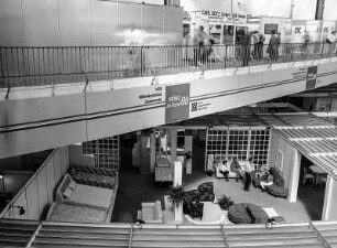 Ausstellungsfläche des VE Möbelkombinates Dresden-Hellerau