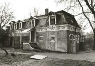 Dresden-Neustadt, Arndtstraße 12. Villa (um 1900). Remise