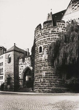 Bonn. Das 1900 wieder errichtete Sterntor