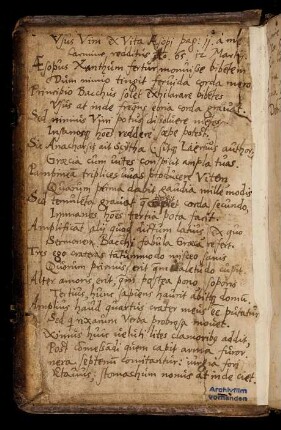 Spiegel mit handschriftlichen Notizen