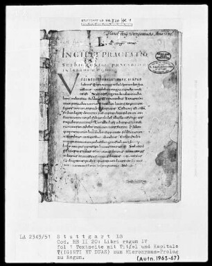 Bibliorum sacrorum pars, Regum libri 4 — Initiale V(IGINTI ET DUAS), Folio 1recto